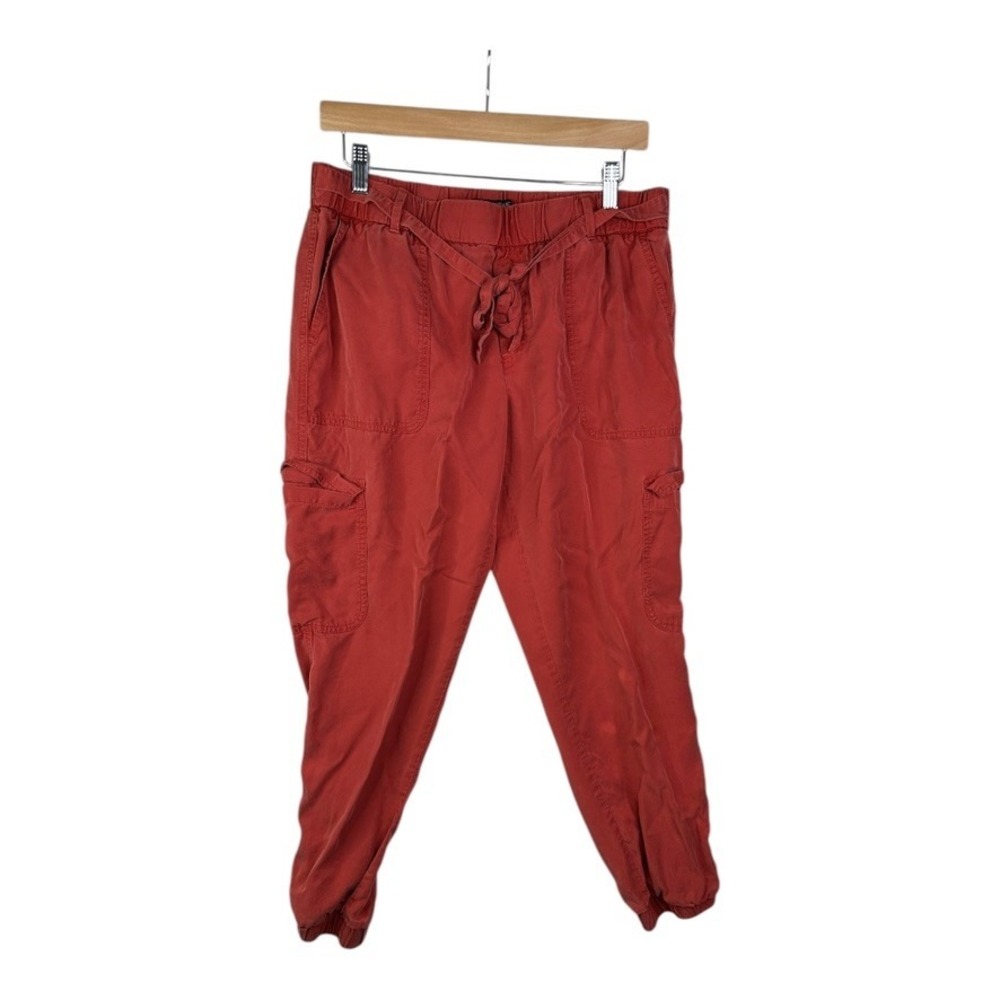 Banana Republic‎ Women's Red Joggers Size Medium